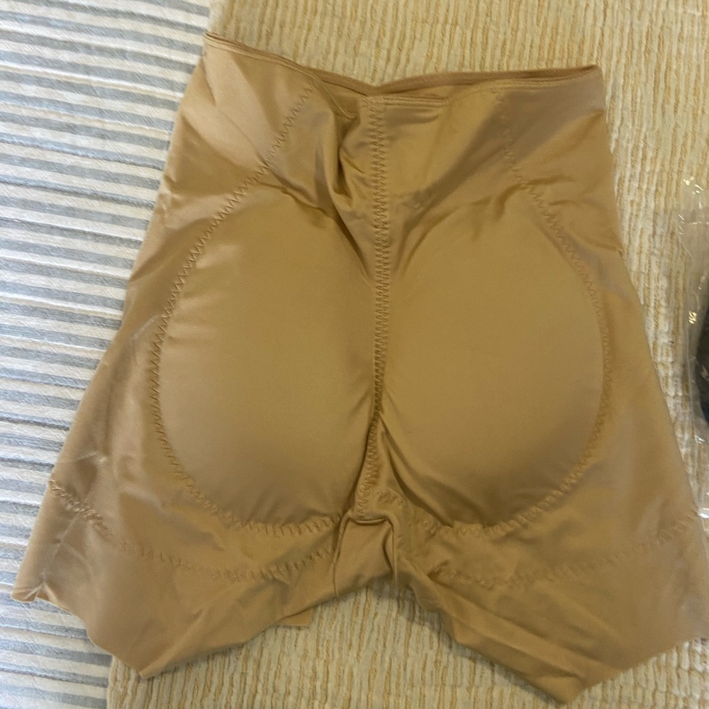 SPANX Suit Your Fancy Booty Booster